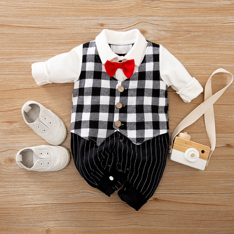 Verschiedene Baby Jumpsuits