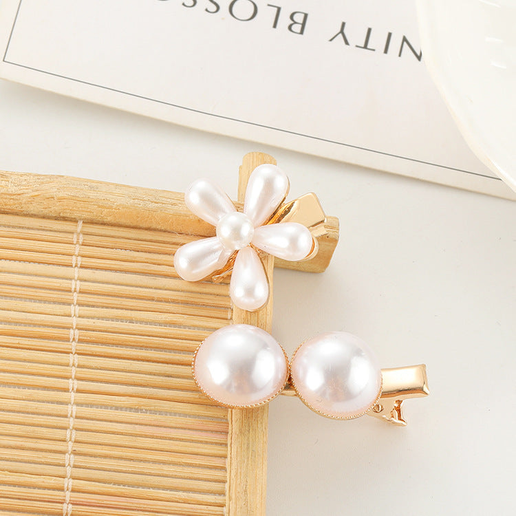 Slip-on Pearl Bow Haar Clip