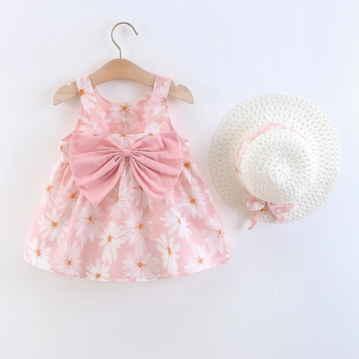 Sommerliches Mädchenkleid mit süßer Schleife