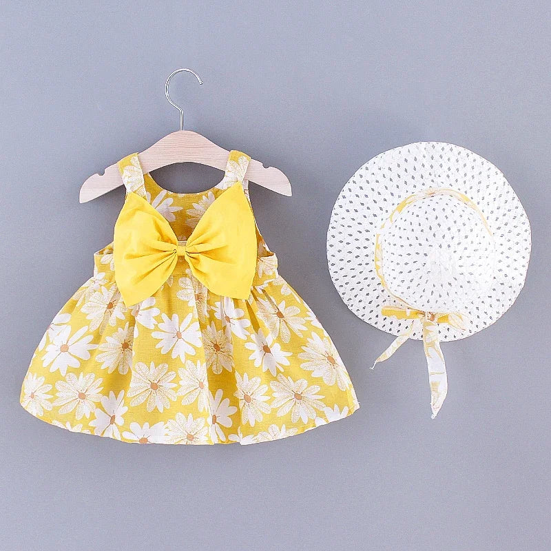 Sommerliches Mädchenkleid mit süßer Schleife
