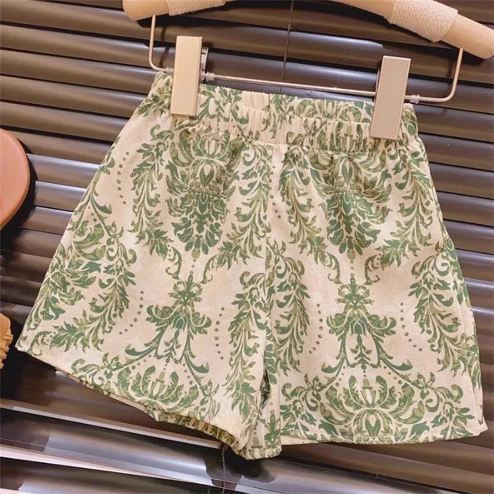Sommer-Outfit für Mädchen – 2-teiliges Set mit Blumenmuster & Halterneck