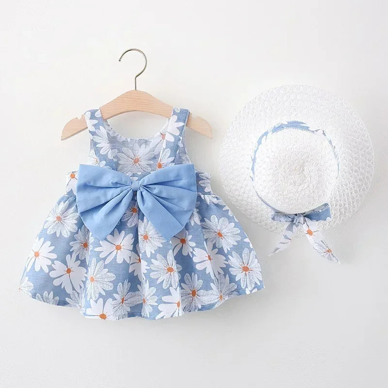 Sommerliches Mädchenkleid mit süßer Schleife