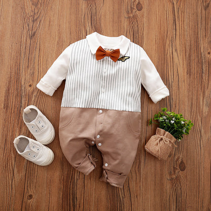 Verschiedene Baby Jumpsuits