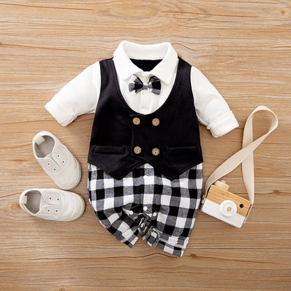 Verschiedene Baby Jumpsuits