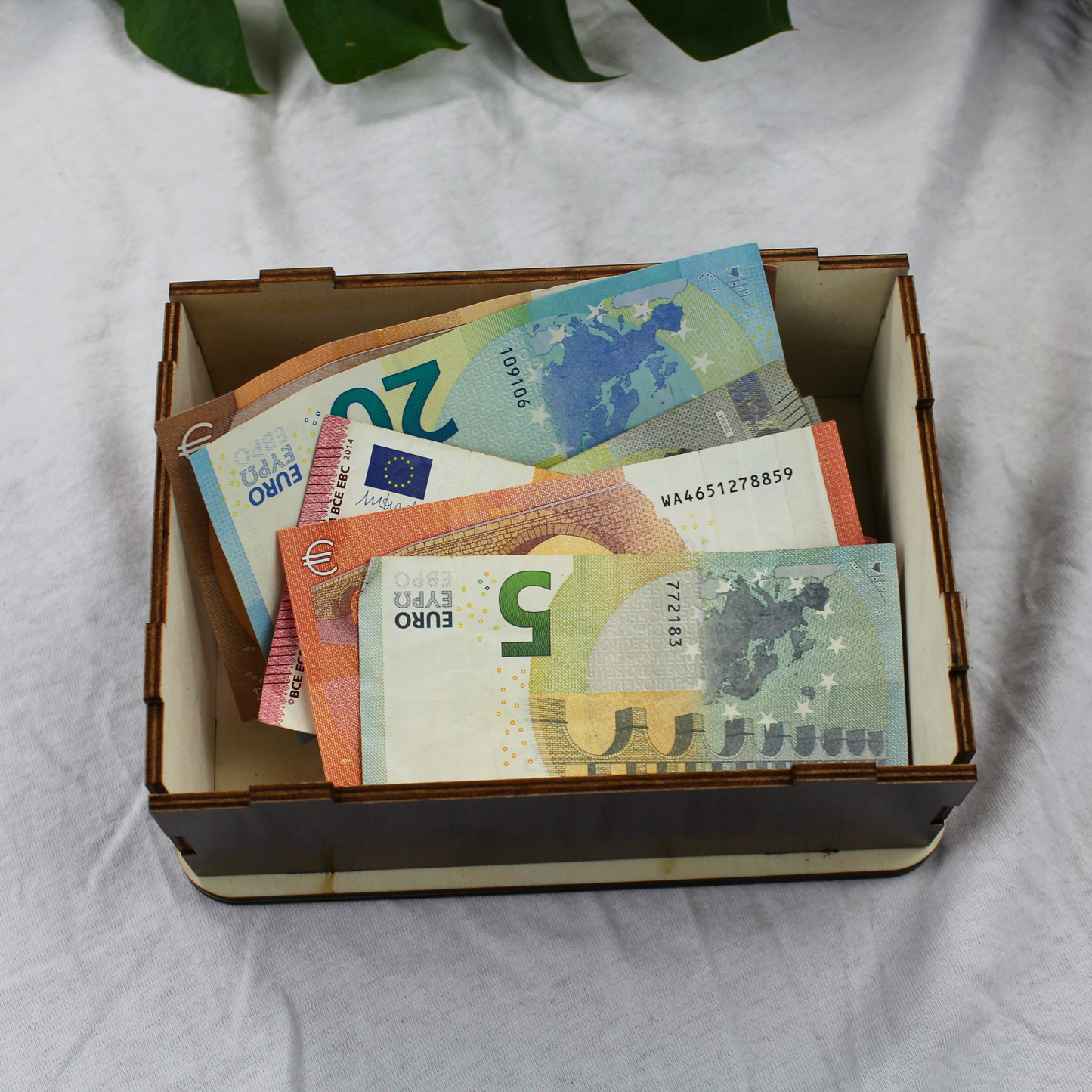 Sparbox aus Holz (3 Sparziele)