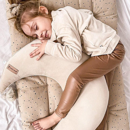 Stillkissen Halbmond Velours– Komfort, Unterstützung & vielseitige Nutzung