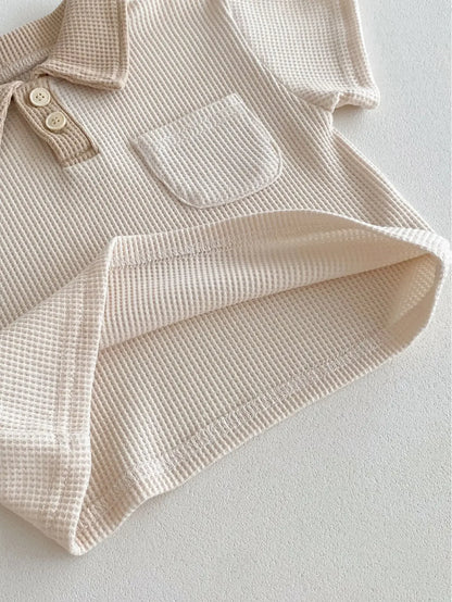 Sommer Baby Set mit Polokragen – Waffelshirt & Shorts