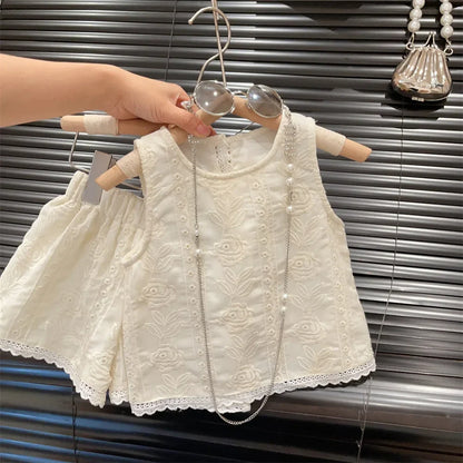 Sommer-Set für Mädchen – Leicht, luftig & liebevoll bestickt