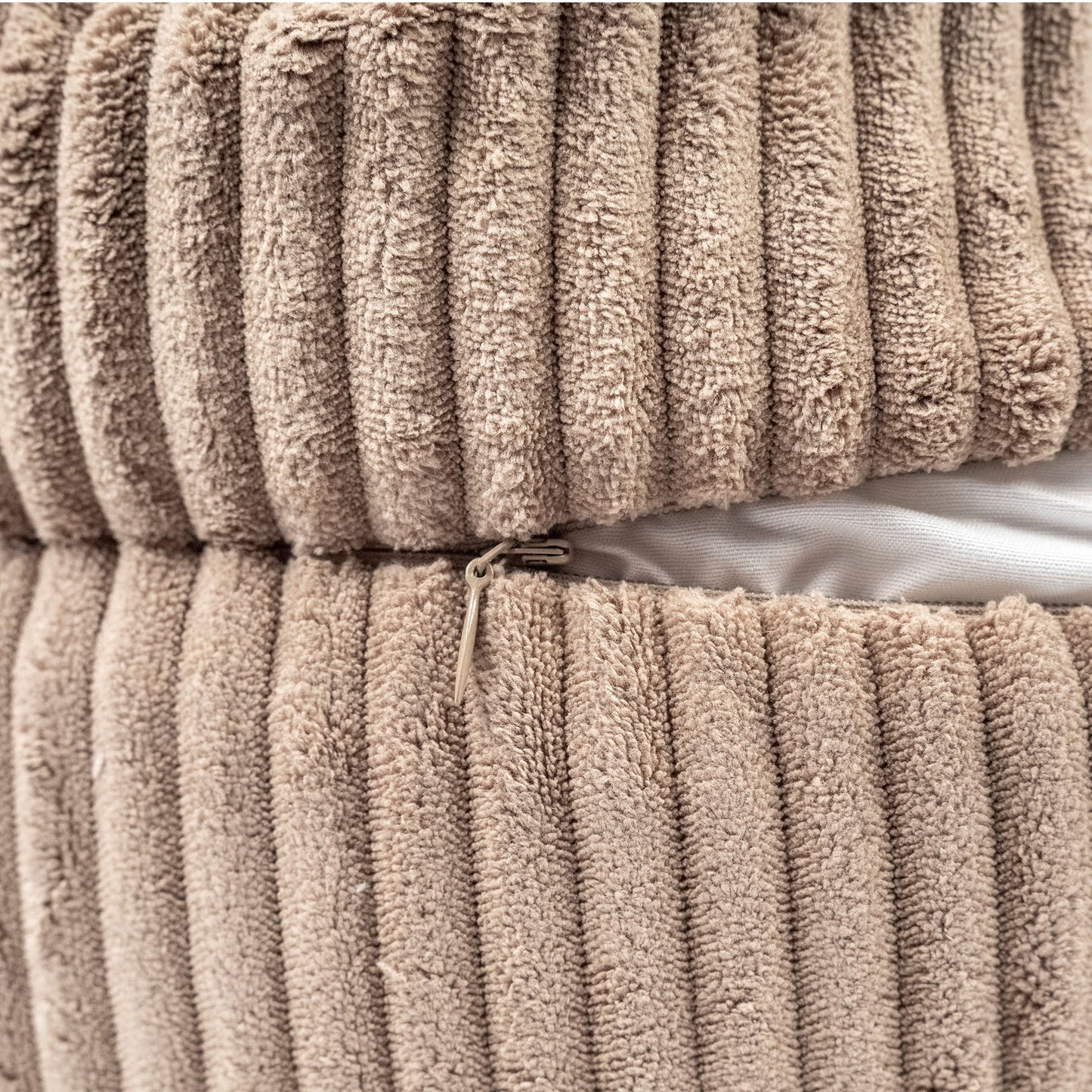 Stillkissen & Schwangerschaftskissen Cord XXL –  ergonomisch & stilvoll