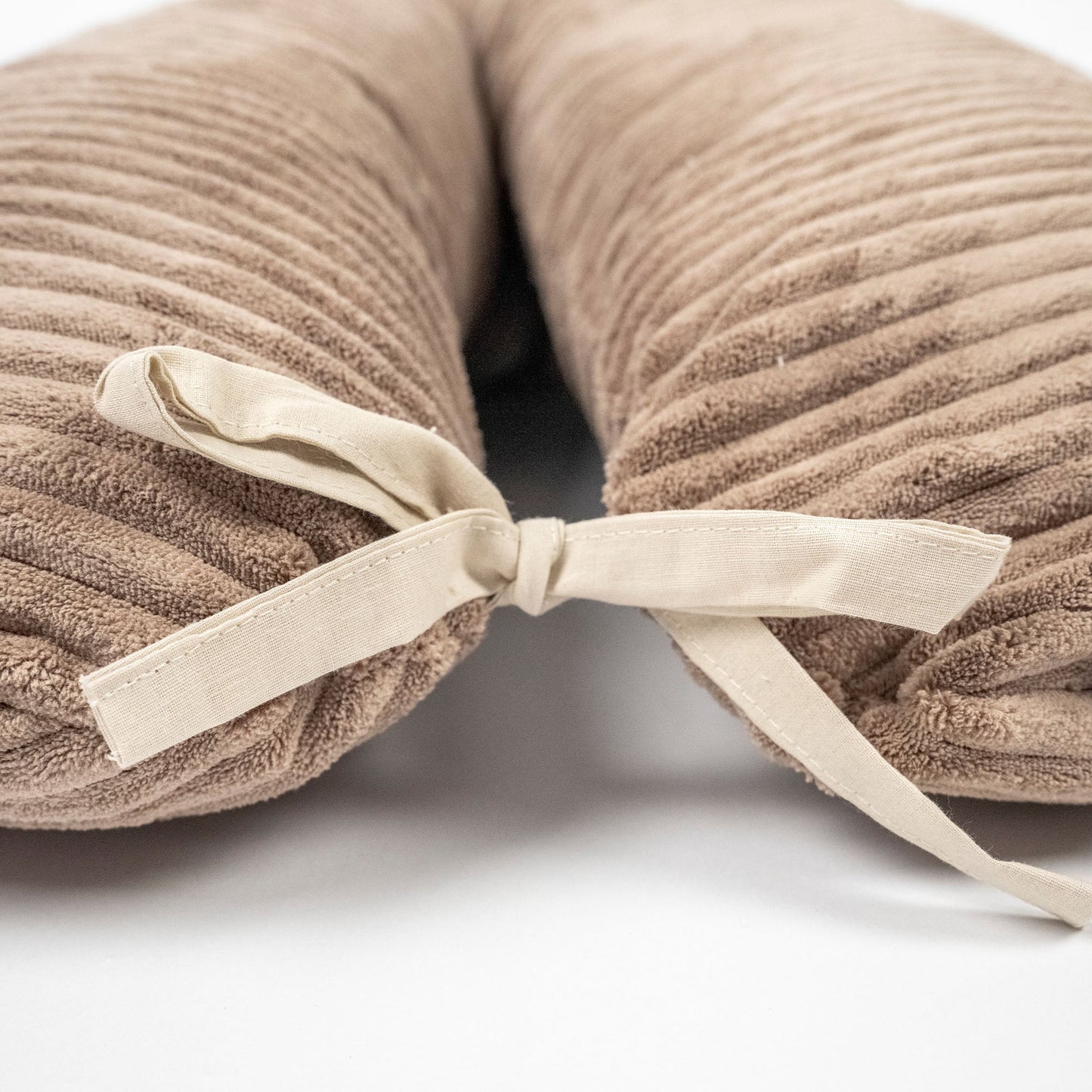 Stillkissen & Schwangerschaftskissen Cord XXL –  ergonomisch & stilvoll