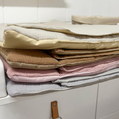 Wickelauflage Musselin mit Unterlage – natürlich & kuschelig für dein Baby