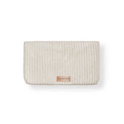 Wickelunterlage Cord – kompakte Windeltasche für unterwegs