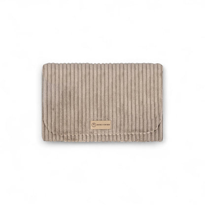 Wickelunterlage Cord – kompakte Windeltasche für unterwegs