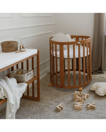 Babybett 7-in-1 – Ein Bett für viele Jahre - mitwachsend | Ovale Form